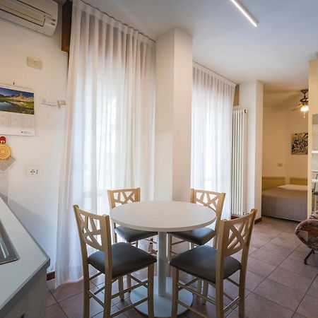Residence Piccolo Milano Marittima Bagian luar foto