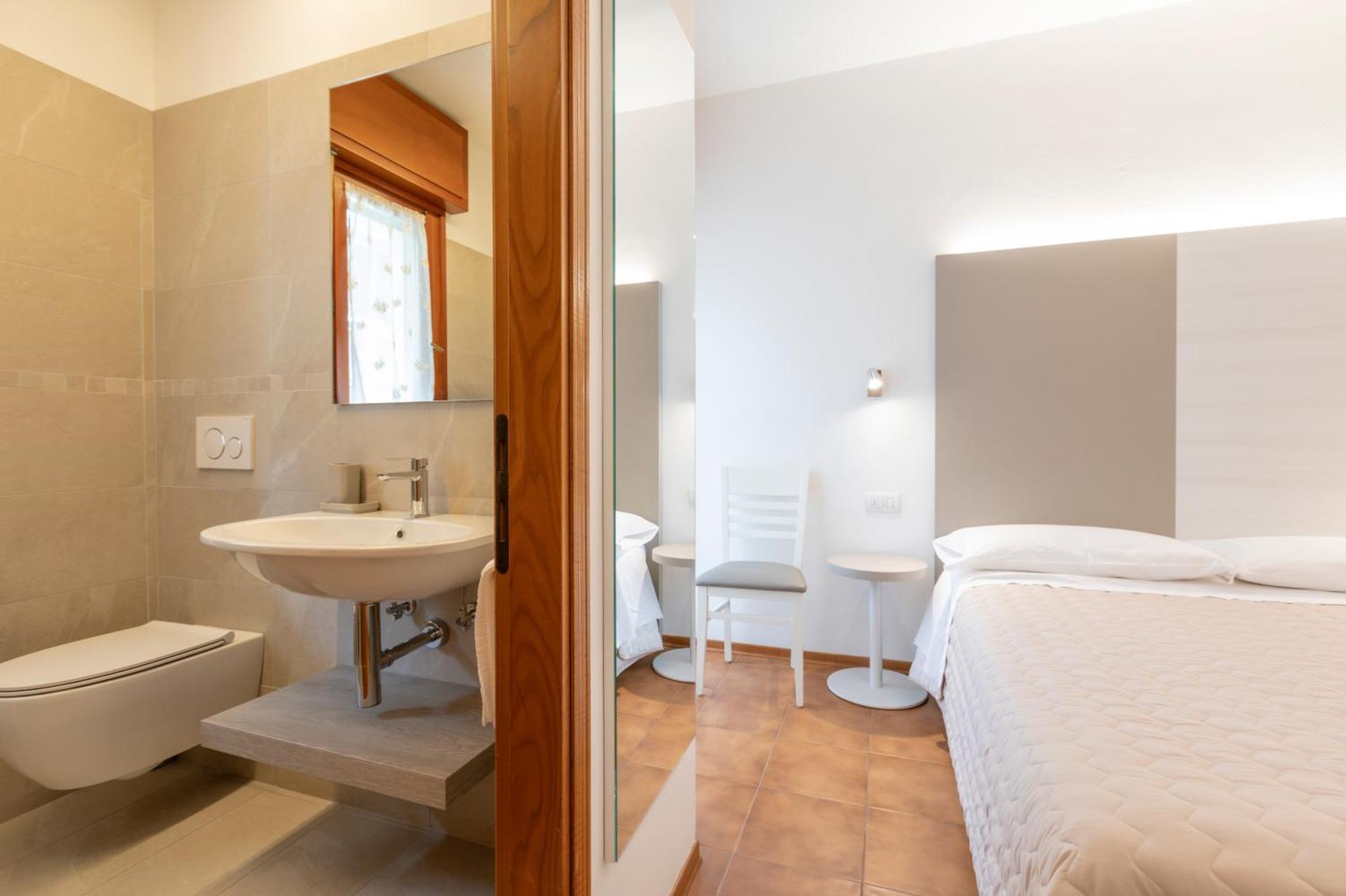 Residence Piccolo Milano Marittima Bagian luar foto