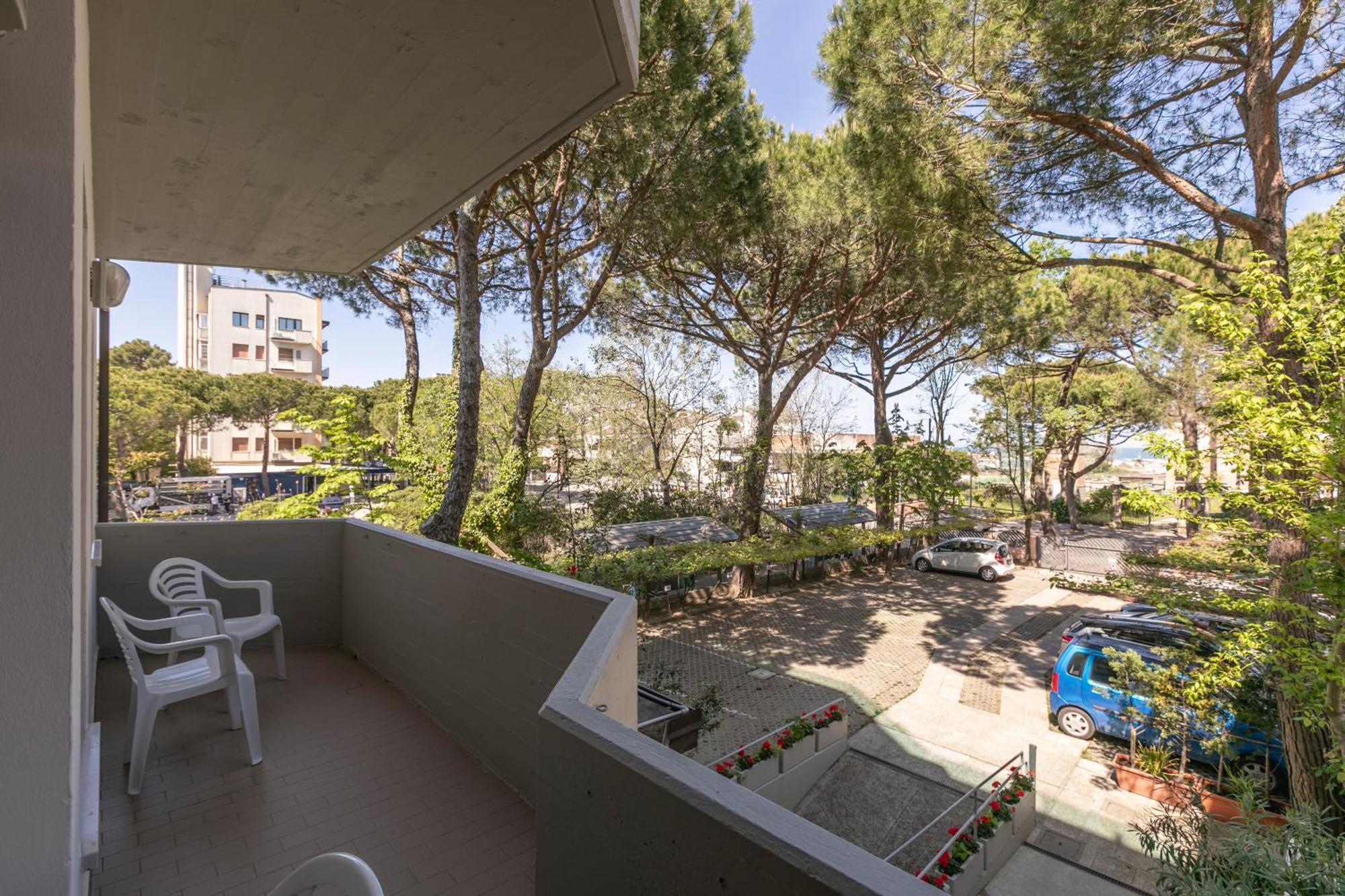 Residence Piccolo Milano Marittima Bagian luar foto